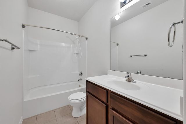 30719 W Lost Creek Boulevard, Magnolia, TX 77355