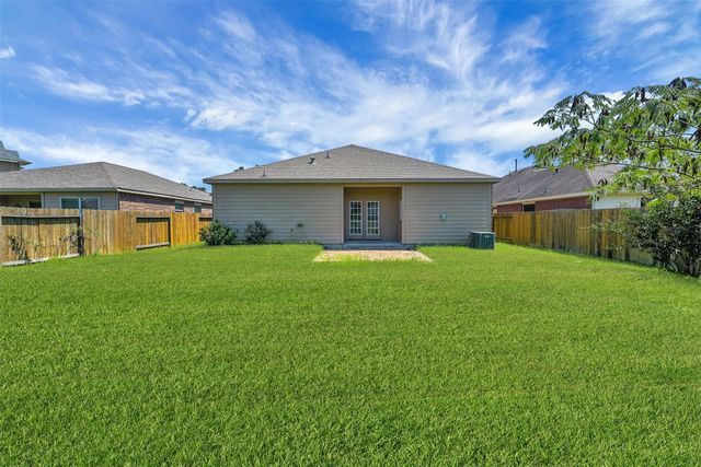 30719 W Lost Creek Boulevard, Magnolia, TX 77355
