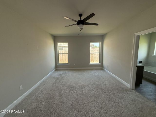 216 Wild Cherry Lane, Lafayette, LA 70508