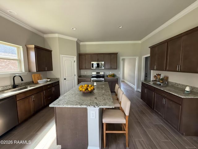216 Wild Cherry Lane, Lafayette, LA 70508