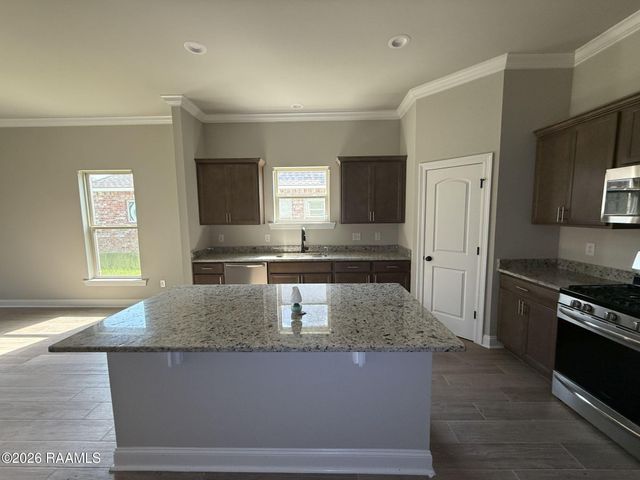 216 Wild Cherry Lane, Lafayette, LA 70508