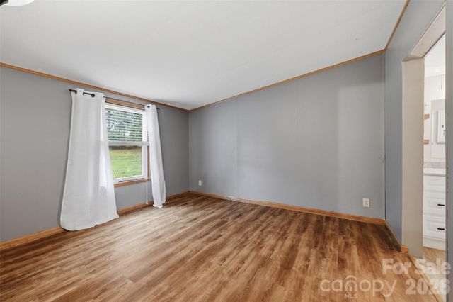 1309 Poole Gooden Road, Hiddenite, NC 28636