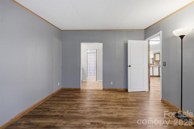 1309 Poole Gooden Road, Hiddenite, NC 28636