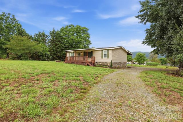 1309 Poole Gooden Road, Hiddenite, NC 28636