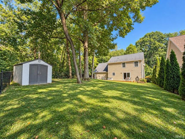 2232 S Star View Lane, Bloomington, IN 47403