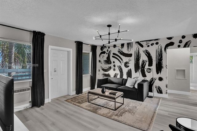 1430 16th Street 1, Miami Beach, FL 33139