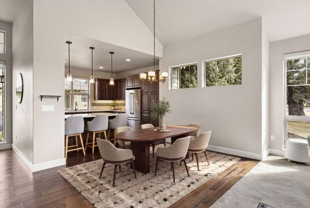 11137 Desert Sky Loop, Redmond, OR 97756