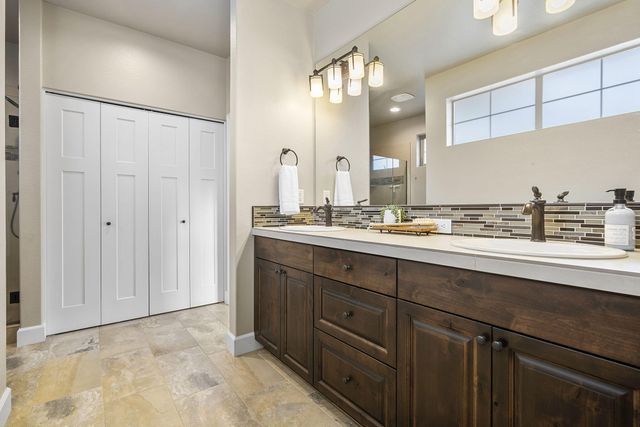 11137 Desert Sky Loop, Redmond, OR 97756