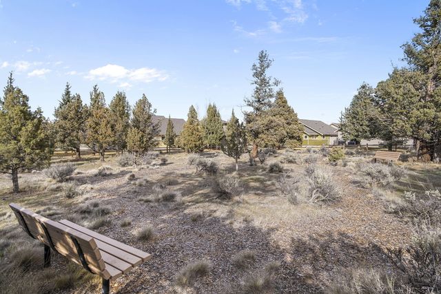 11137 Desert Sky Loop, Redmond, OR 97756