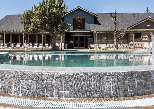 11137 Desert Sky Loop, Redmond, OR 97756