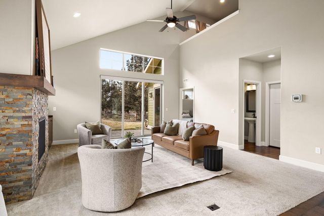 11137 Desert Sky Loop, Redmond, OR 97756