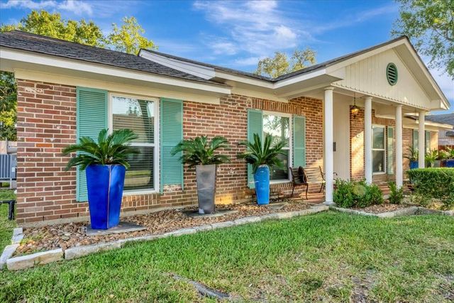 1710 San Sebastian Lane, Houston, TX 77058