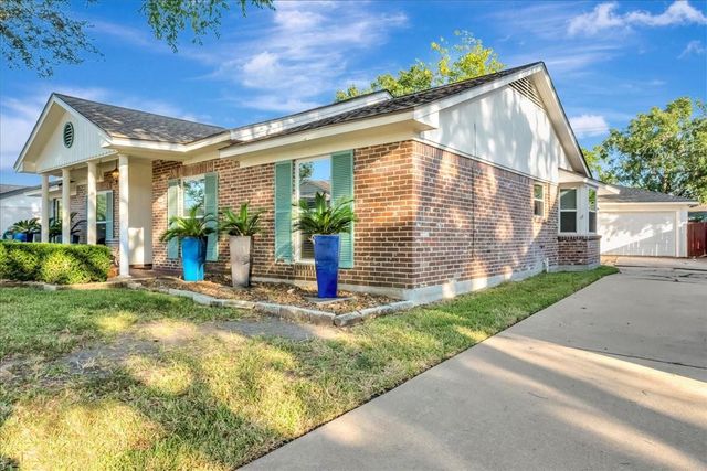 1710 San Sebastian Lane, Houston, TX 77058