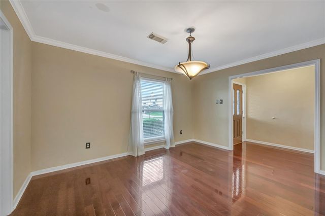 1710 San Sebastian Lane, Houston, TX 77058