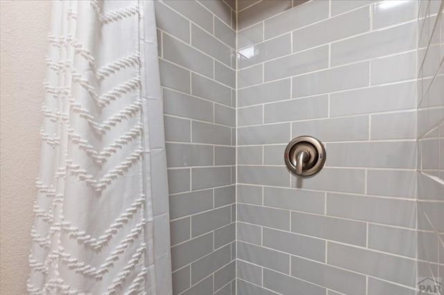 805 N Monarch Dr, Pueblo West, CO 81007