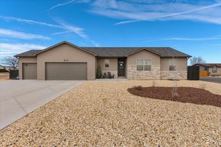 805 N Monarch Dr, Pueblo West, CO 81007