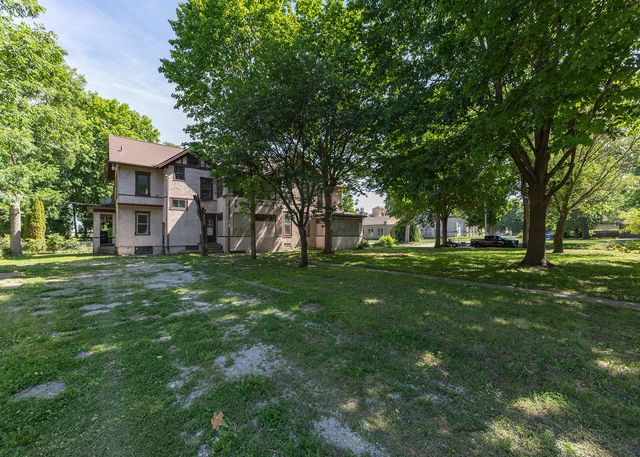 728 21st Street, Rock Island, IL 61201
