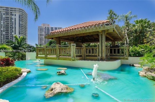 20281 E Country Club Dr 611, Aventura, FL 33180