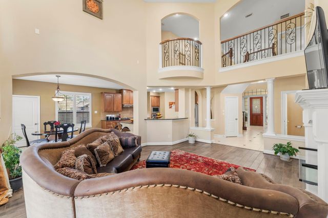 2207 Spring Lake Park Lane, Spring, TX 77386