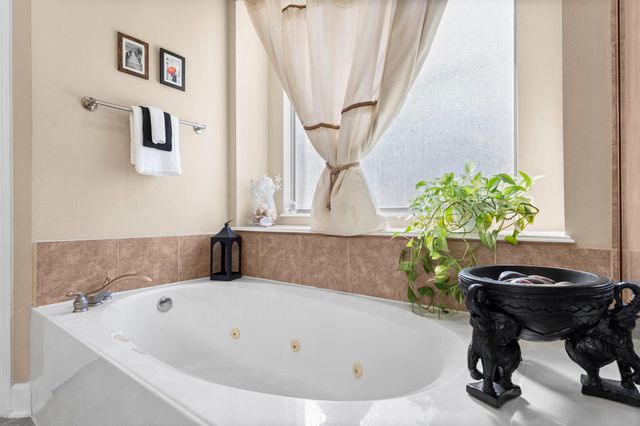 2207 Spring Lake Park Lane, Spring, TX 77386