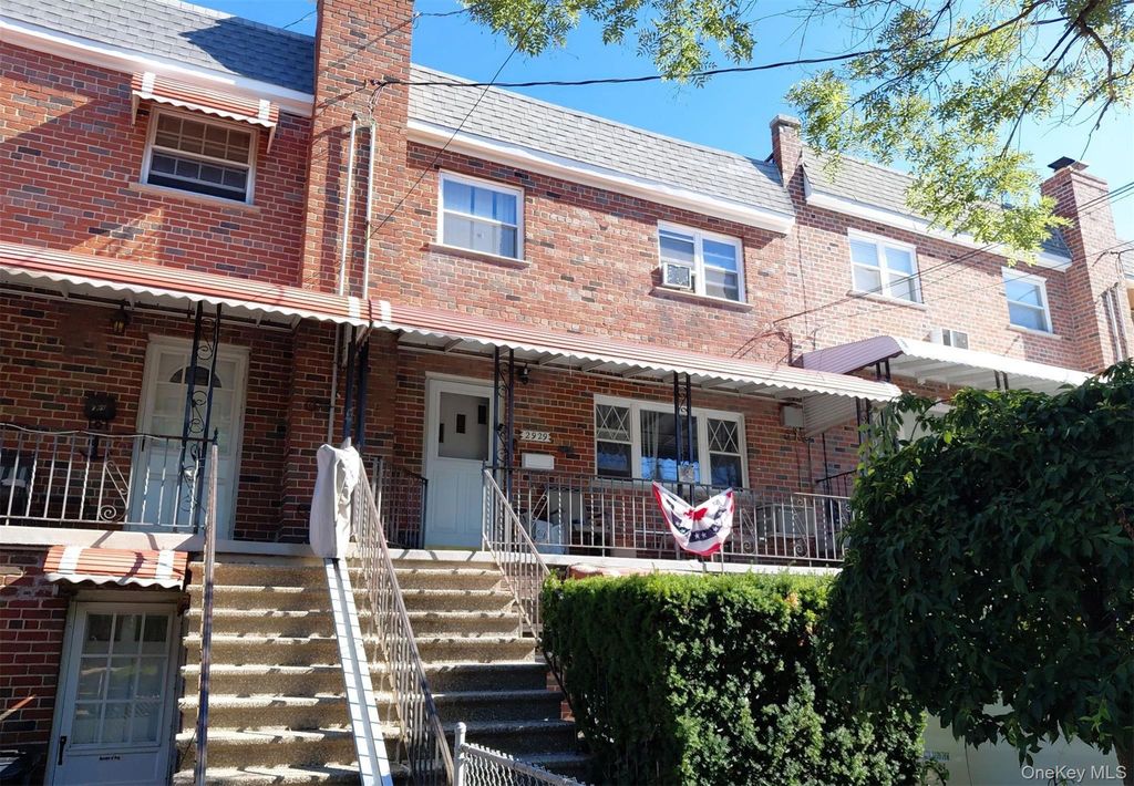 2929 Harding Avenue, Bronx, NY 10465 — photo 2