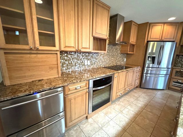 103 Ultra Court, Roscommon, MI 48653