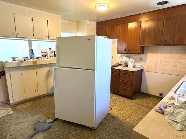 9 Loch Lomond Lane, Pueblo, CO 81001