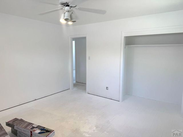 9 Loch Lomond Lane, Pueblo, CO 81001