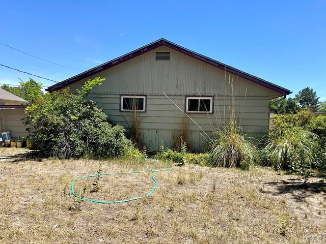 9 Loch Lomond Lane, Pueblo, CO 81001