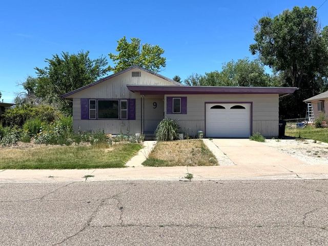 9 Loch Lomond Lane, Pueblo, CO 81001