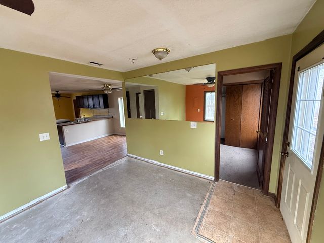 1417 W 12th Street, Davenport, IA 52804