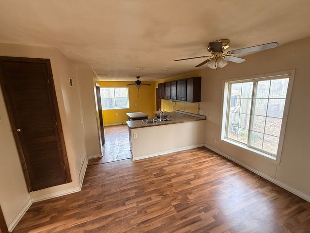 1417 W 12th Street, Davenport, IA 52804