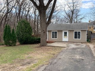 1417 W 12th Street, Davenport, IA 52804