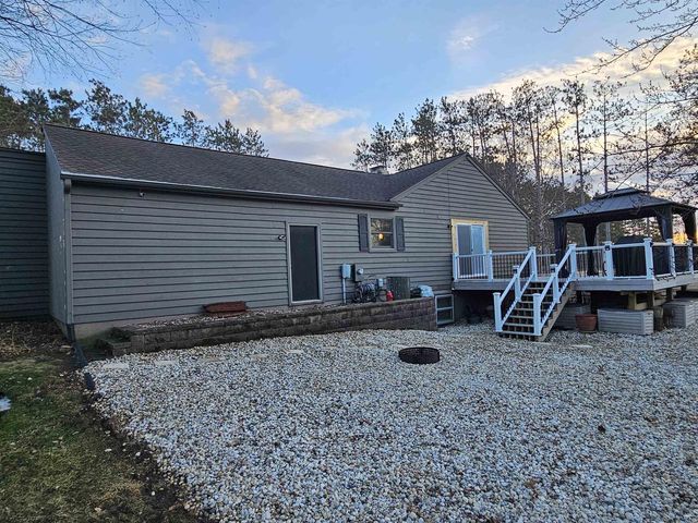 S2943 Fairway Drive, Reedsburg, WI 53959