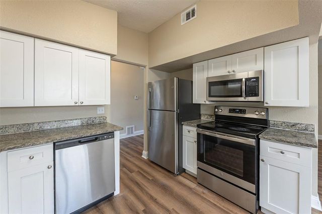 5201 PALISADES DRIVE, Orlando, FL 32808