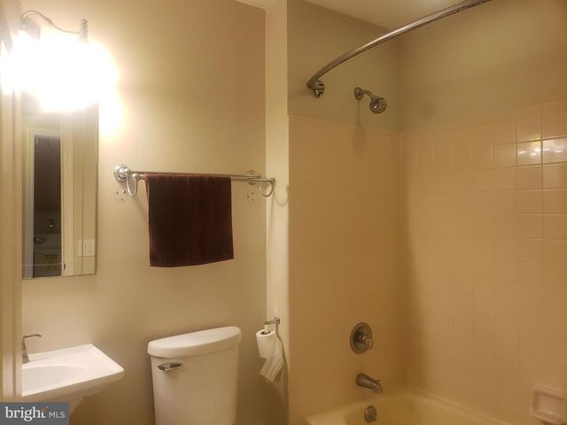 6062 CEDAR COURT, Monmouth Junction, NJ 08852