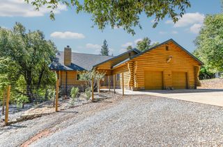 21416 Robin Ln, Pine Grove, CA 95665