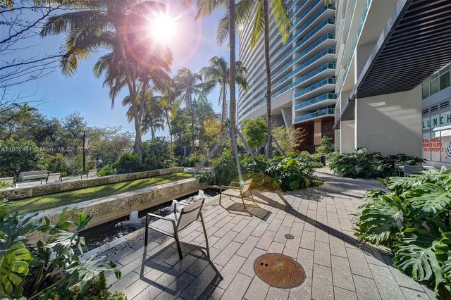 1500 Bay Rd M-0924, Miami Beach, FL 33139