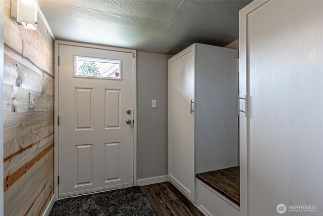 411 Corrin Avenue SE, Orting, WA 98360