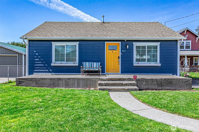 411 Corrin Avenue SE, Orting, WA 98360