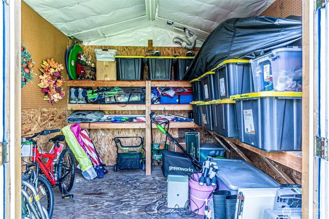 411 Corrin Avenue SE, Orting, WA 98360