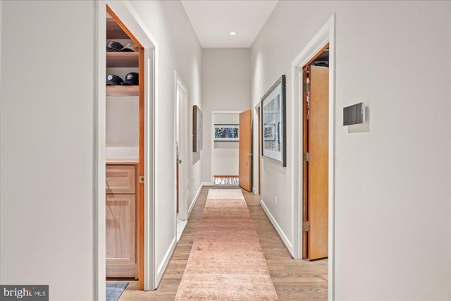 6800 MELODY LN, Bethesda, MD 20817