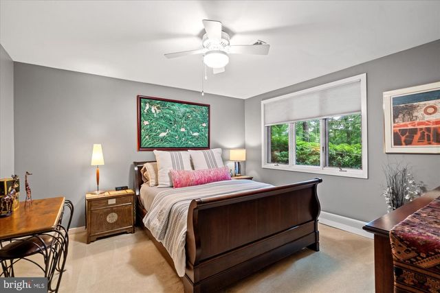 6800 MELODY LN, Bethesda, MD 20817