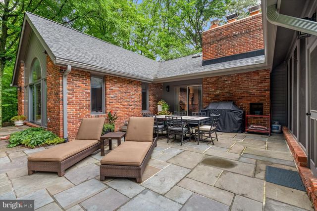 6800 MELODY LN, Bethesda, MD 20817