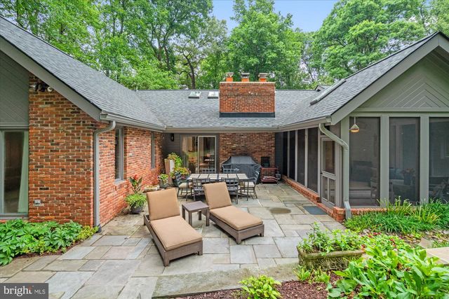 6800 MELODY LN, Bethesda, MD 20817