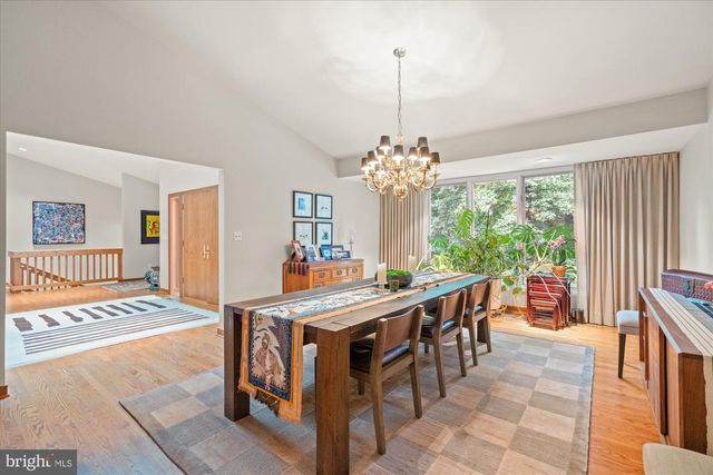 6800 MELODY LN, Bethesda, MD 20817