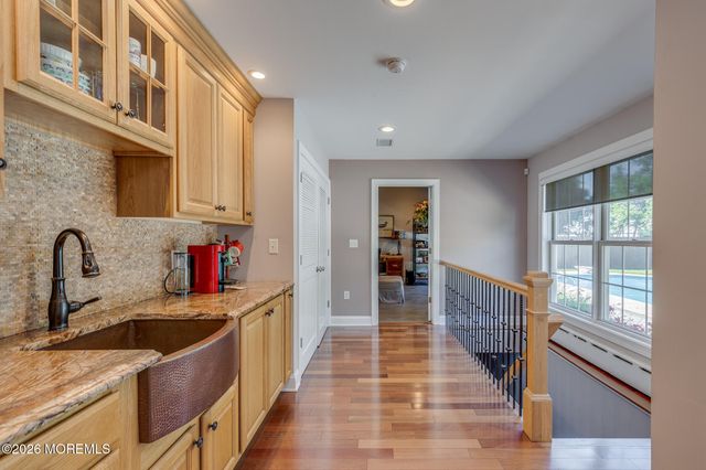 15 Corral Drive, Hamilton, NJ 08620