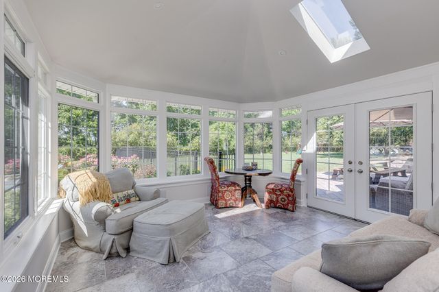 15 Corral Drive, Hamilton, NJ 08620