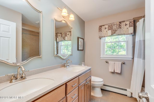 15 Corral Drive, Hamilton, NJ 08620
