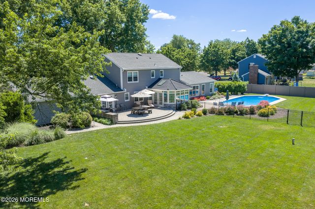 15 Corral Drive, Hamilton, NJ 08620